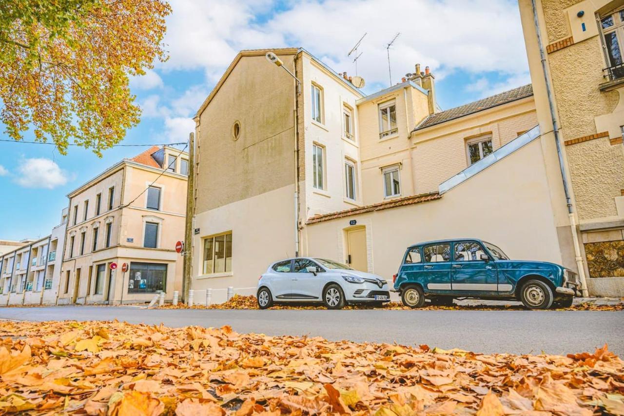Suite Grand Siecle Ch - Reims Centre Ville Exterior foto